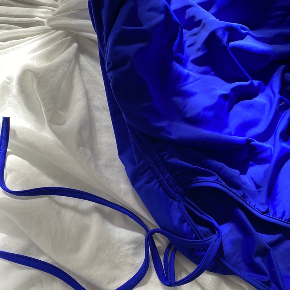 High Leg Monokini - Picture 9 of 10